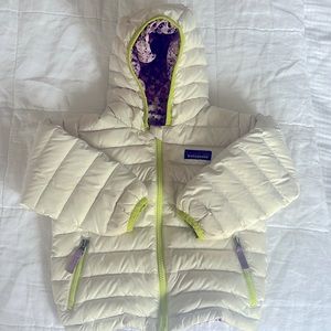 Reversible puffy Patagonia kids Jacket  size 3T-4T